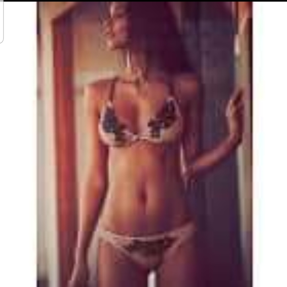 Victoria's secret embroidered nude mesh bra pantie